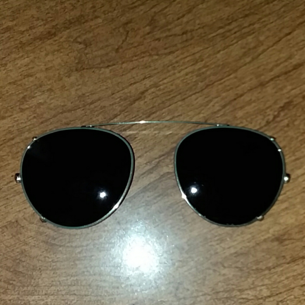 Vogue Florence clamp on sunglasses for glasses